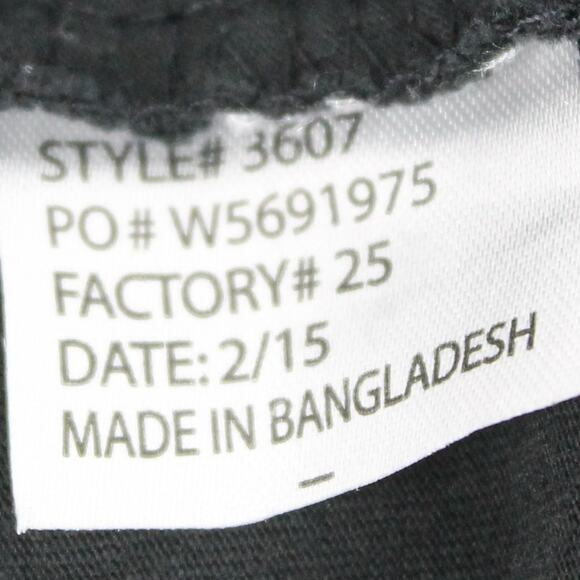 Salem MA T-Shirt Embroidered Gold Moon & Black Crow Size Medium - Picture 5 of 5